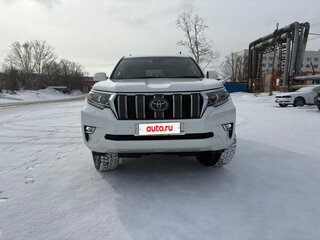 2019 Toyota Land Cruiser Prado 150 Series Рестайлинг 2, белый, 4950000 рублей, вид 1
