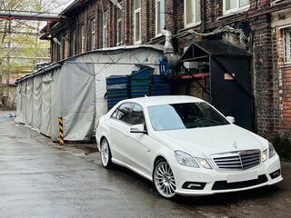 2010 Mercedes-Benz E-Класс 200 5G-Tronic IV (W212, S212, C207), белый, 1200000 рублей, вид 1