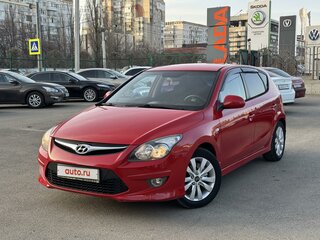 2010 Hyundai i30 I Рестайлинг, красный, 750000 рублей, вид 1