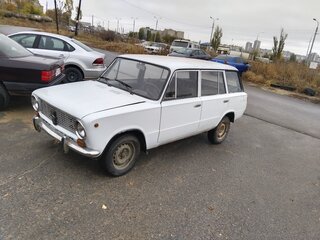 1979 Lada (ВАЗ) 2102, белый, 150000 рублей, вид 2