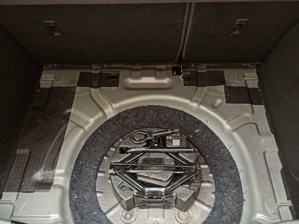 2014 Ford Focus III, серый - вид 12