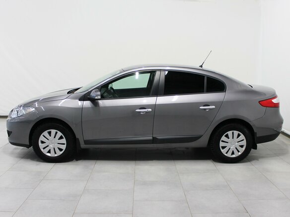 2011 Renault Fluence I, серый - вид 3