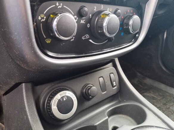 2012 Renault Duster I, белый, 860000 рублей - вид 7