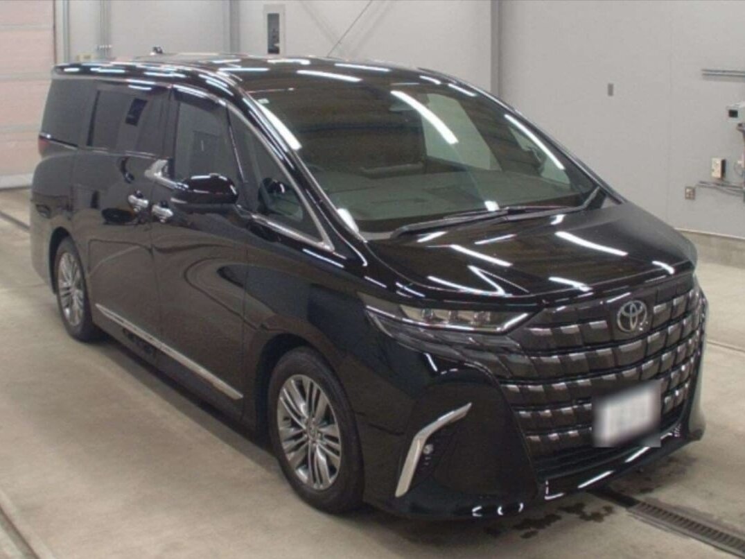 Открыть фотографии: Toyota Alphard IV