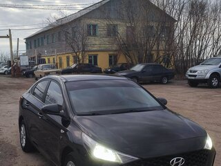 2021 Hyundai Solaris II Рестайлинг, чёрный, 1380000 рублей, вид 1