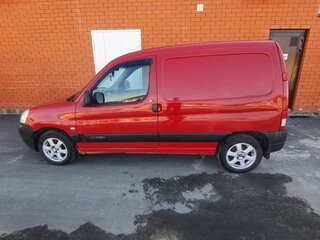 2011 Citroen Berlingo I Рестайлинг, красный, 470000 рублей, вид 4