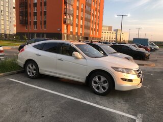 2012 Honda Crosstour I, белый, 1700000 рублей, вид 4