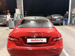 2011 Mercedes-Benz E-Класс 200 5G-Tronic IV (W212, S212, C207), красный, 1600000 рублей, вид 4