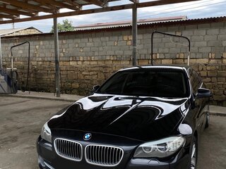2011 BMW 5 серии 523i VI (F10/F11/F07), чёрный, 1498000 рублей, вид 3