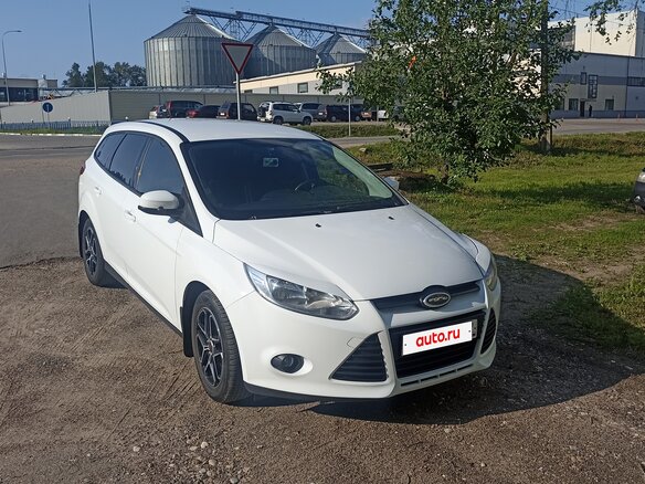 2014 Ford Focus III, белый, 700000 рублей - вид 1