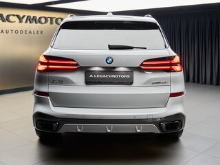 2025 BMW X5 40i IV (G05/G18) Рестайлинг, серый, 13990000 рублей, вид 4
