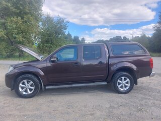 2011 Nissan Navara (Frontier) III (D40) Рестайлинг, серый, 2000000 рублей, вид 2