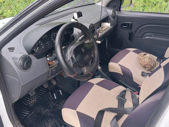 2007 Renault Logan I, белый, 260000 рублей - вид 6