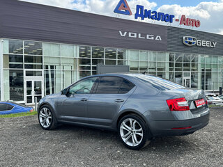 2018 Skoda Octavia III (A7) Рестайлинг, серый, 1900000 рублей, вид 3
