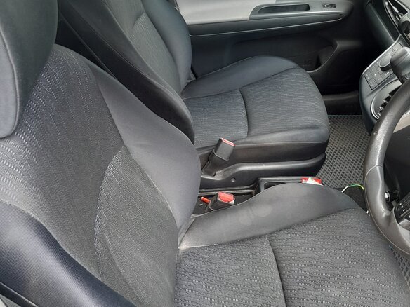 2010 Toyota Wish II, голубой, 910000 рублей - вид 5