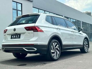 2023 Volkswagen Tiguan L II Рестайлинг (China Market), белый, 2430000 рублей, вид 5