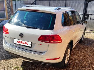 2013 Volkswagen Touareg II, белый, 1700000 рублей, вид 5