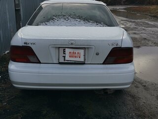 1997 Toyota Vista IV (V40), белый, 450000 рублей, вид 3