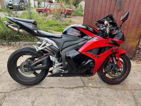 2010 Honda CBR 600RR, чёрный, 710000 рублей, вид 1