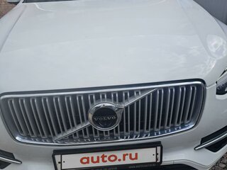 2017 Volvo XC90 II, белый, 3950000 рублей, вид 1