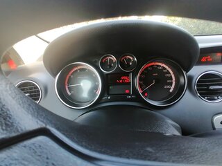 2011 Peugeot 308 I, красный, 360000 рублей, вид 5