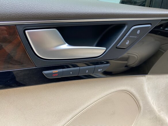 2014 Audi A8 Long III (D4) Рестайлинг, чёрный - вид 10