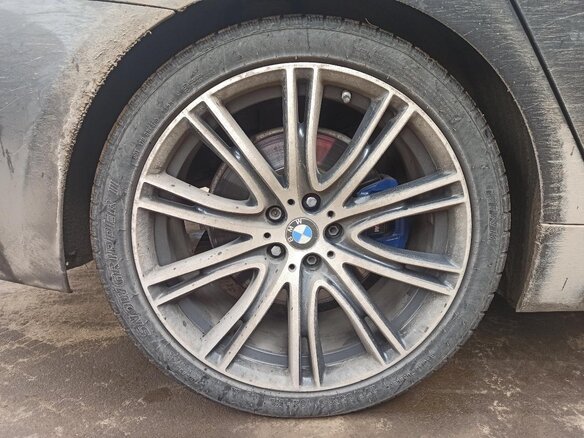 2017 BMW 5 серии M550i xDrive VII (G30/G31/G38), серый - вид 11
