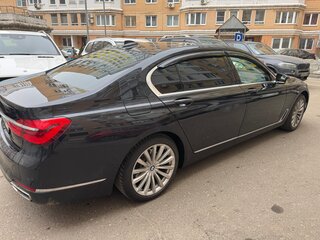 2017 BMW 7 серии Long 730Ld xDrive VI (G11/G12), чёрный, 4300000 рублей, вид 2