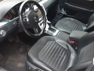 2011 Volkswagen Passat B7, серебристый, 950000 рублей, вид 4