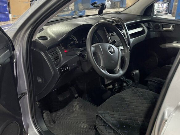 2006 Kia Sportage II, серый, 850000 рублей - вид 16