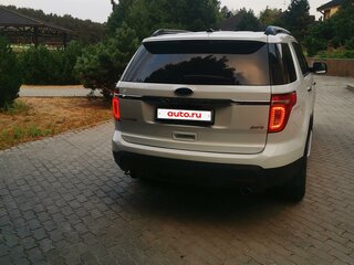 2014 Ford Explorer V, белый, 1900000 рублей, вид 5