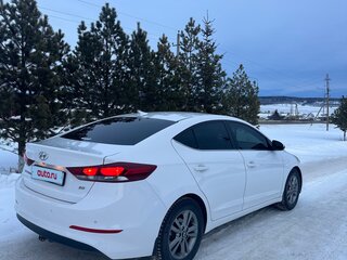 2017 Hyundai Elantra VI (AD), белый, 1289000 рублей, вид 1