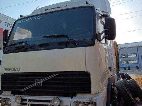 1995 Volvo FH, белый, 650000 рублей, вид 2