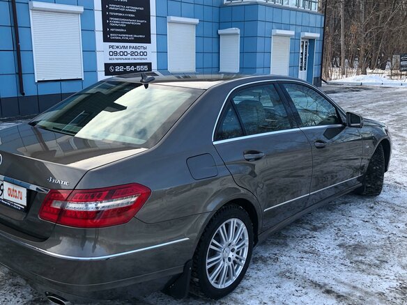 2012 Mercedes-Benz E-Класс 350 IV (W212, S212, C207), бежевый, 1750000 рублей - вид 3