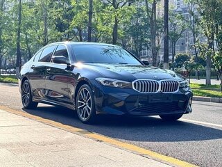 2023 BMW 3 серии 320i VII (G2x) Рестайлинг, чёрный, 3500000 рублей, вид 3