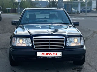 1988 Mercedes-Benz W124 230, синий, 370000 рублей, вид 3