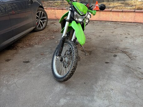 2012 Kawasaki KLX 250, зелёный, 325000 рублей, вид 1