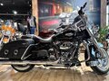2018 Harley-Davidson Road King, чёрный, 2400000 рублей - вид 1