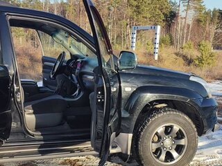 2004 Toyota Land Cruiser Prado 120 Series, чёрный, 1900000 рублей, вид 5