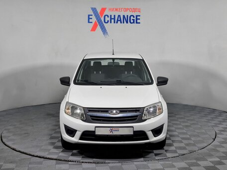 2018 Lada (ВАЗ) Granta I, белый, 450000 рублей, вид 2