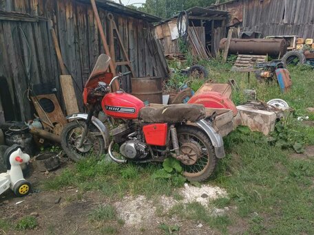1980 ИЖ Юпитер, красный, 45000 рублей, вид 2