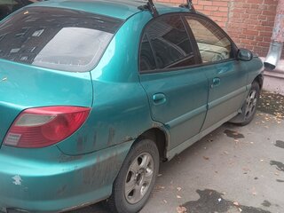 2001 Kia Rio I, зелёный, 180000 рублей, вид 4