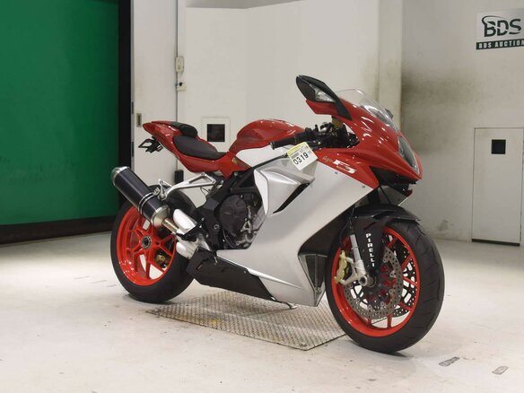 2013 MV Agusta F3 675, красный, 775000 рублей - вид 2