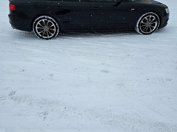 2013 Audi A5 I (8T) Рестайлинг, чёрный, 1582600 рублей - вид 4
