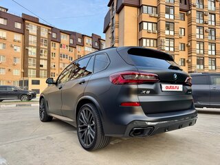 2022 BMW X5 40i IV (G05/G18), чёрный, 9790000 рублей, вид 4
