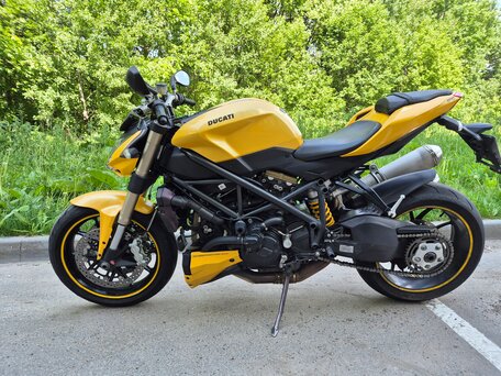 2013 Ducati Streetfighter, жёлтый, 750000 рублей, вид 1