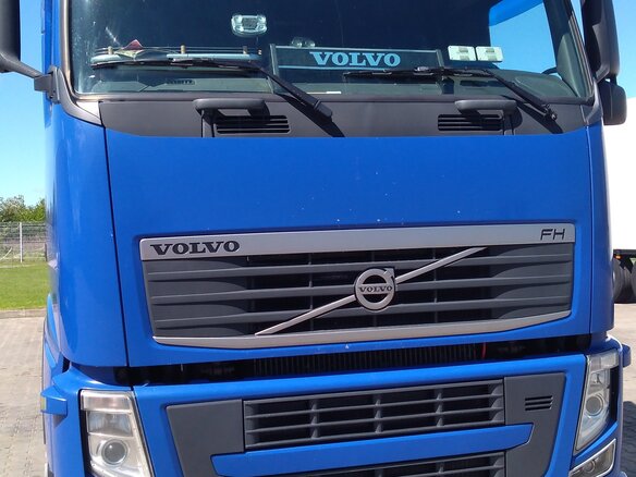 2011 Volvo FH, синий, 4500000 рублей - вид 6