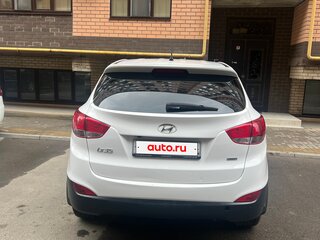 2015 Hyundai ix35 I Рестайлинг, белый, 1530000 рублей, вид 4