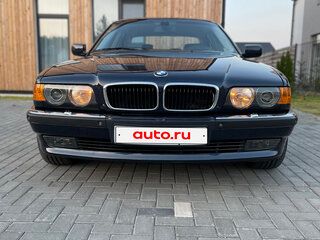 2000 BMW 7 серии Long 735Li III (E38) Рестайлинг, синий, 1500000 рублей, вид 2