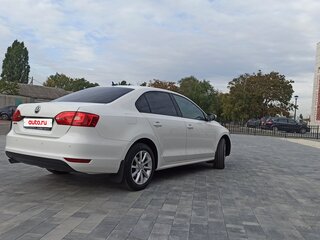 2012 Volkswagen Jetta VI, белый, 1350000 рублей, вид 3